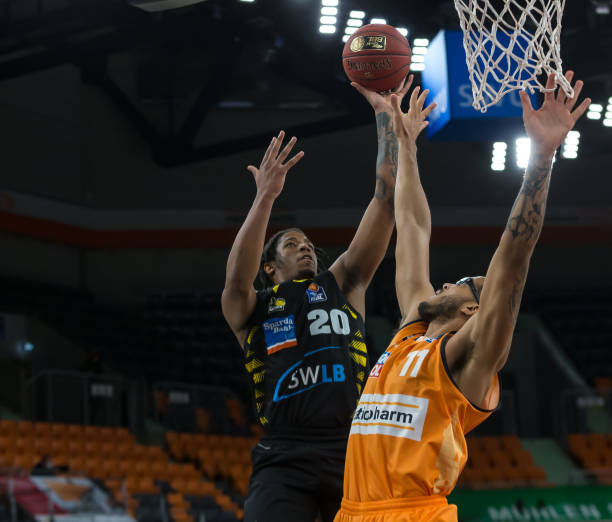 中继续发挥 中继续发挥